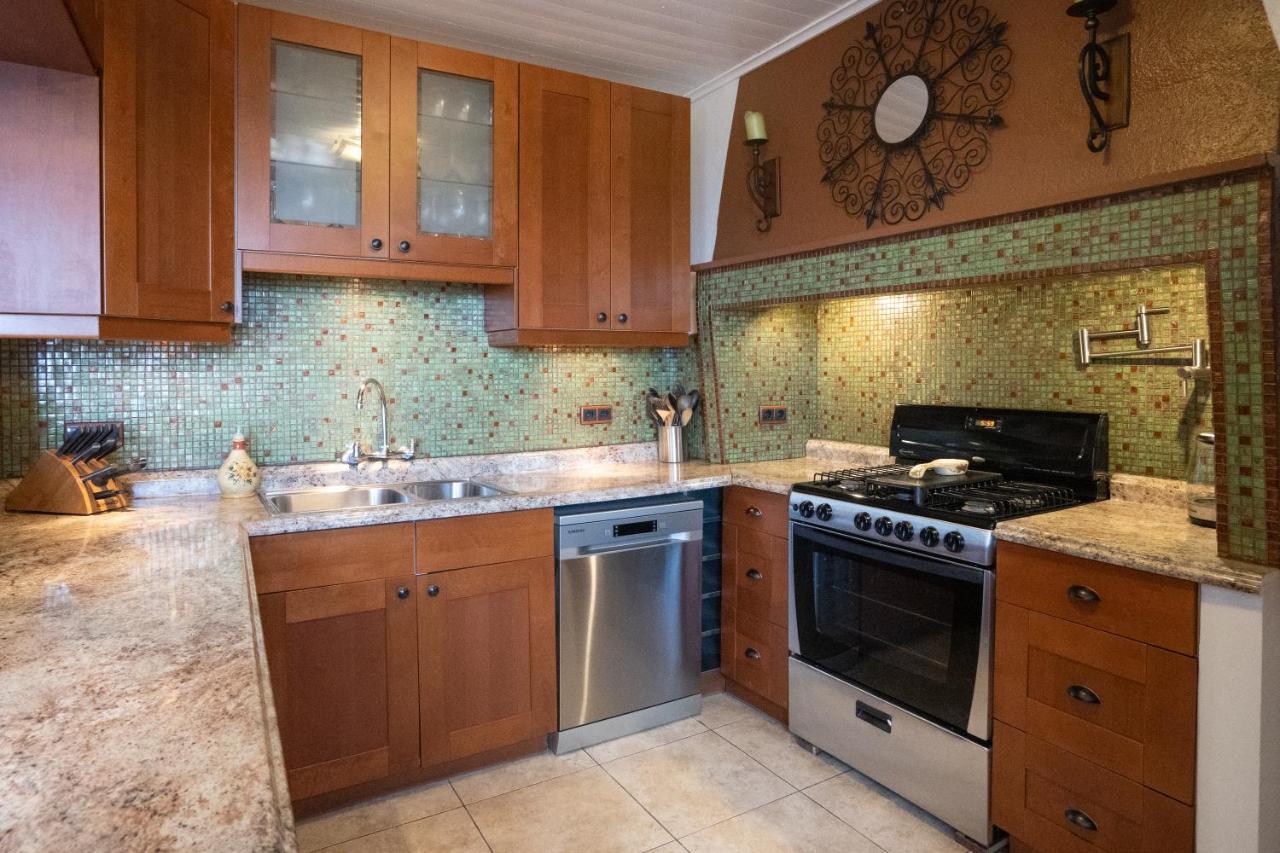 Quinta Pereirinha Farm - A Private 3 Bedroom Vacation Home, Close To Hiking W Ocean Views - Pico Island, Azores São Roque do Pico Dış mekan fotoğraf